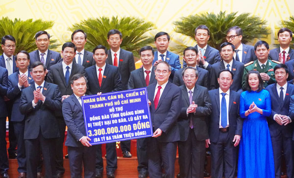 https://www.quangbinh.gov.vn/3cms/upload/qbportal/Image/TintucSuKien/2020/10/dai-hoi-8.jpg
